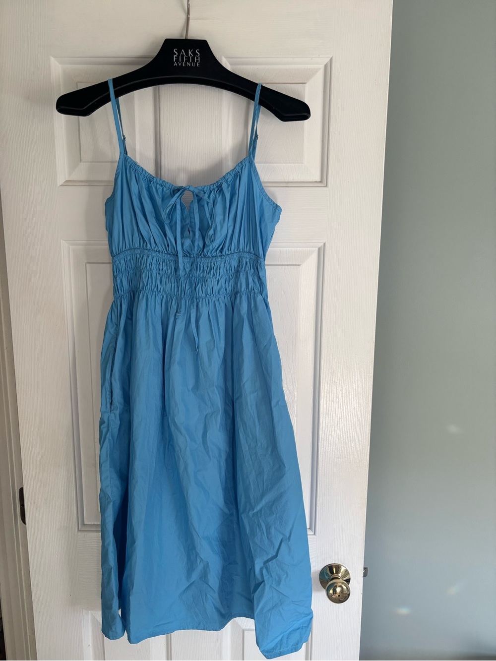 💙 QUINCE PRETTY DRESS W/adjustable straps~Size small~SOLD OUT STYLE